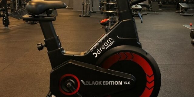 Dream Fitness Bicicleta Spinning Ergométrica Black Edition 13.0