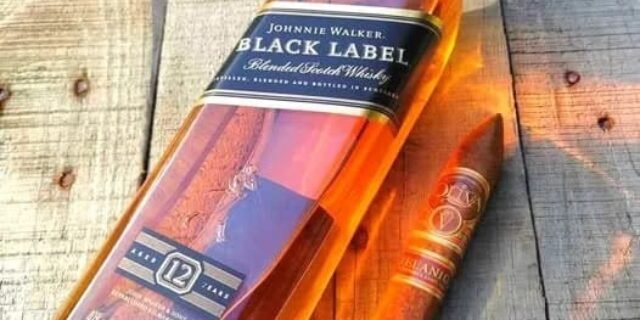 Whisky Johnnie Walker Black Label 12 Anos 750ml