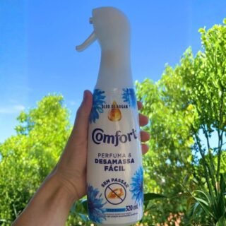 Comfort Perfuma E Desamassa Facil Com Neutralizador De Odores Refresh 320 Ml