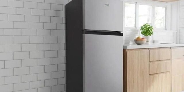 Geladeira Refrigerador HQ 230 Litros Duplex Defrost, Baixo Consumo A+++ Preto/Cinza HQ-230RDFS (220, Volts)
