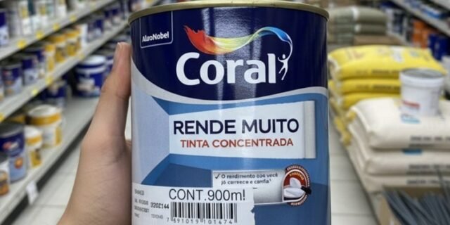 Tinta Acrílica Rende Muito Fosco Branco 900ml Coral