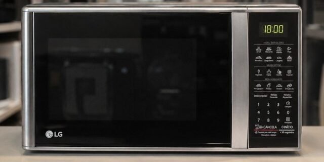 LG MS3043BR Micro-ondas 30L 127V