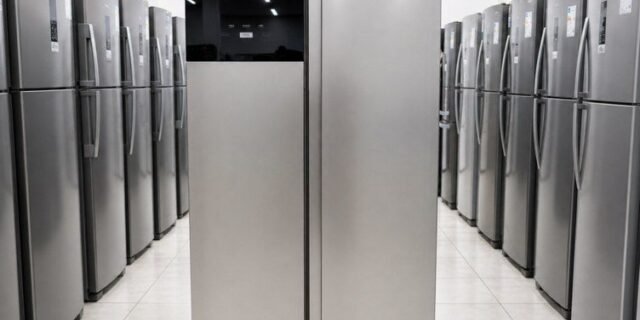 Geladeira/Refrigerador Electrolux Frost Free Side by Side 431L ES40S Bivolt – Geladeira / Refrigerador Side by Side