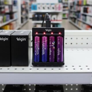 Carregador de Pilhas e Baterias USB com 2 Pilhas AA 1500mAh recarregáveis
