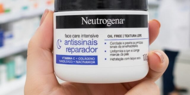 Neutrogena Hidratante Facial Antissinais Reparado Face Care Intensive, 100g