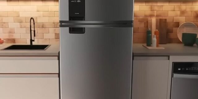 Geladeira/Refrigerador Brastemp Frost Free Duplex 385L BRM46MK – 220V