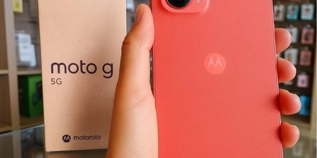 Smartphone Motorola Moto g35 5G – 256GB 12GB (4GB RAM+8GB Ram Boost) e Camera 50MP com AI NFC Tela 6.7″ com Superbrilho