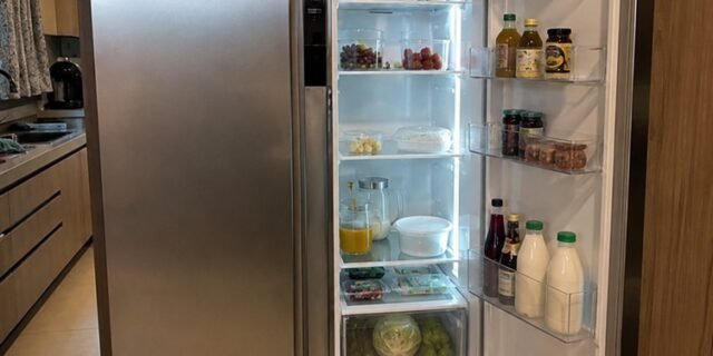 Geladeira Electrolux Side by Side Efficient com Tecnologia Autosense 435L (IS4S) 220V