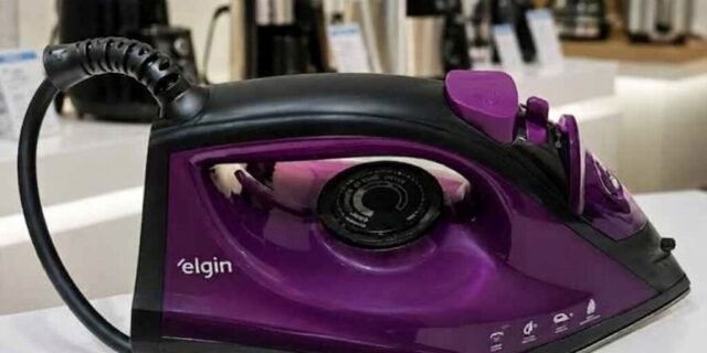 Ferro de Passar a Vapor Easy Pass Elgin 1.200w 5 temperaturas – 110V, Roxo