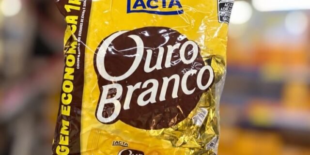 Lacta Ouro Branco – Wafer Recheado Sabor Chocolate Branco Pacote 1kg