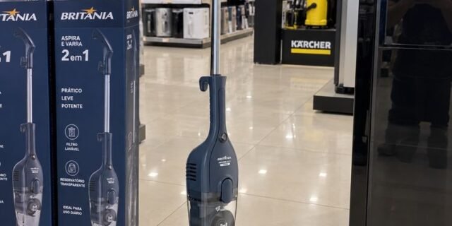 Aspirador De Pó Vertical Britânia 2 Em 1 Com Filtro Ciclone 1400w Bas30 1,5l Azul 127v