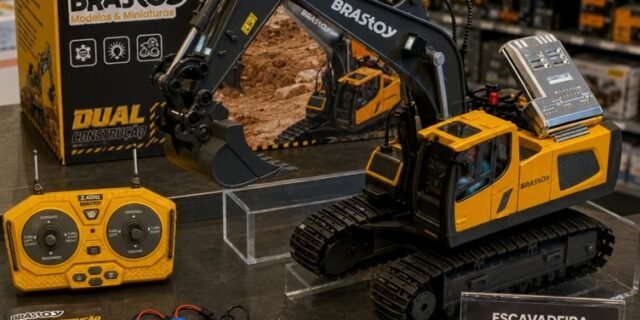 STEM Brinquedos Escavadeira de Controle Remoto | Caminhão de Construção de Controle Remoto, Presente para Crianças de 4 a 11 Anos