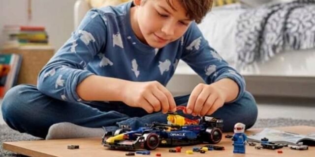 Lego Speed Champions Carro De Corrida Oracle Red Bull Racing Rb20 F1 77243
