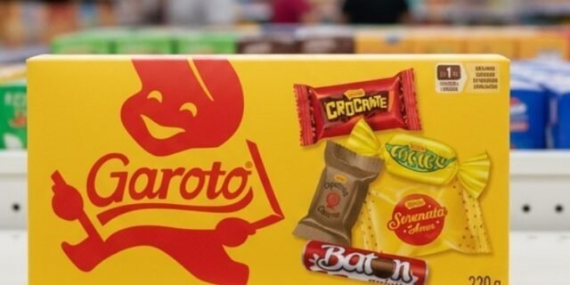 Bombom GAROTO Sortido Caixa 220g