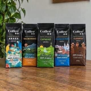 Kit 5 Pacotes Café Especial em Grãos Coffee Mais Variedades: Arara, Sul de Minas, Caparaó, Chapada de Minas e Clássico – 100% Arábica (5x250g)